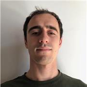 Laureato in giurisprudenza offre per lezioni in ogni branca del diritto universitario e non, oltre a materie umanistiche liceali